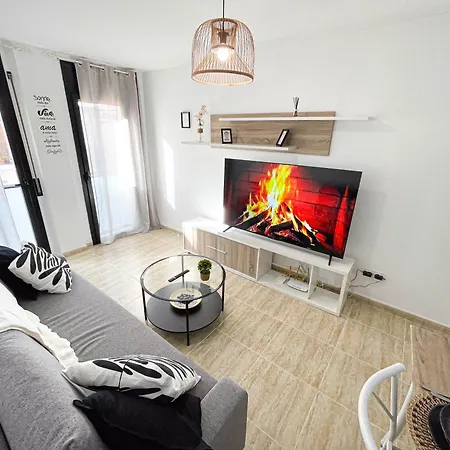 Black Style Apartment Lloret de Mar